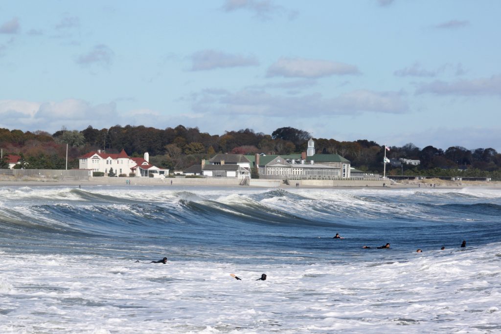 surfer's in narragansett surfer's in narragansett