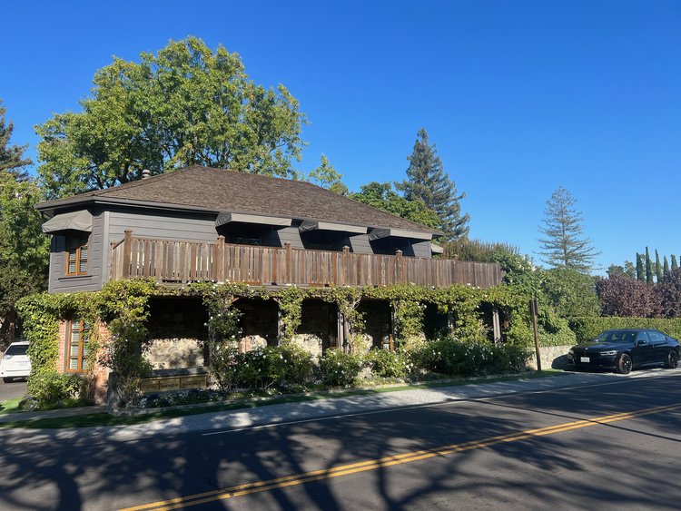 French-Laundry-Exterior.jpg