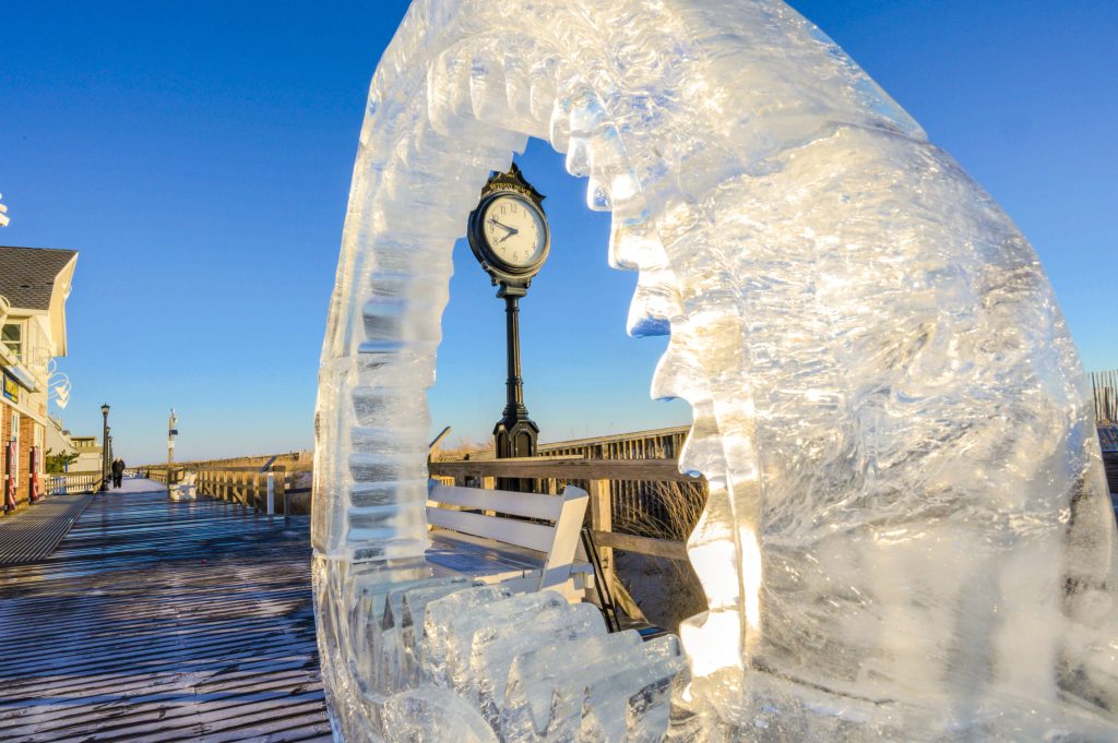 ice sculpture ice sculpture