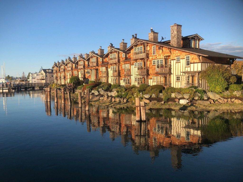 Channel lodge Channel lodge