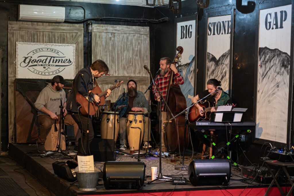 live music band live music band